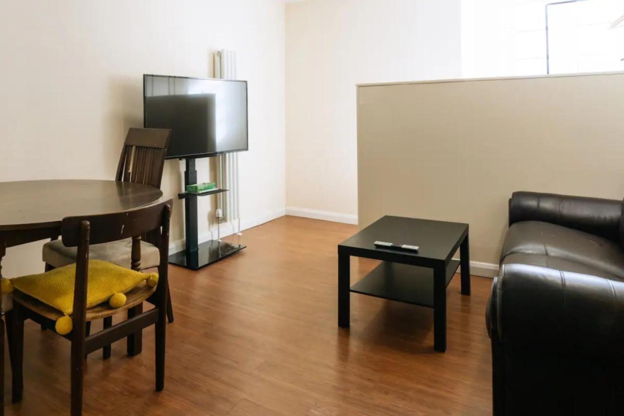 Homely 3 Bedroom In The Heart Of Central EDI Exterior foto