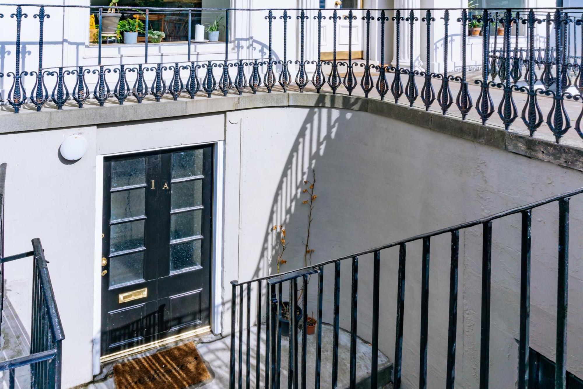 Homely 3 Bedroom In The Heart Of Central EDI Exterior foto